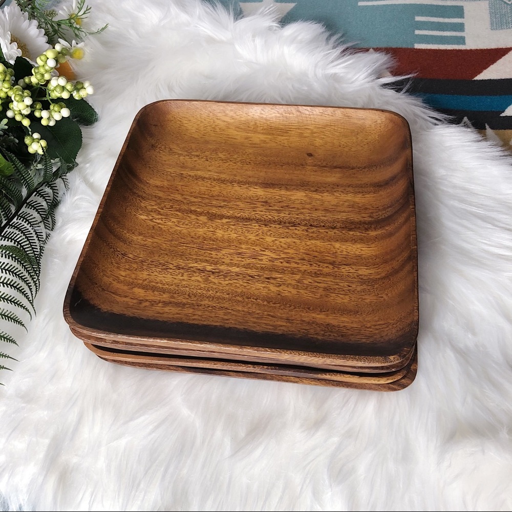 Set of Four Wooden Chargers / Plates, Phillipines